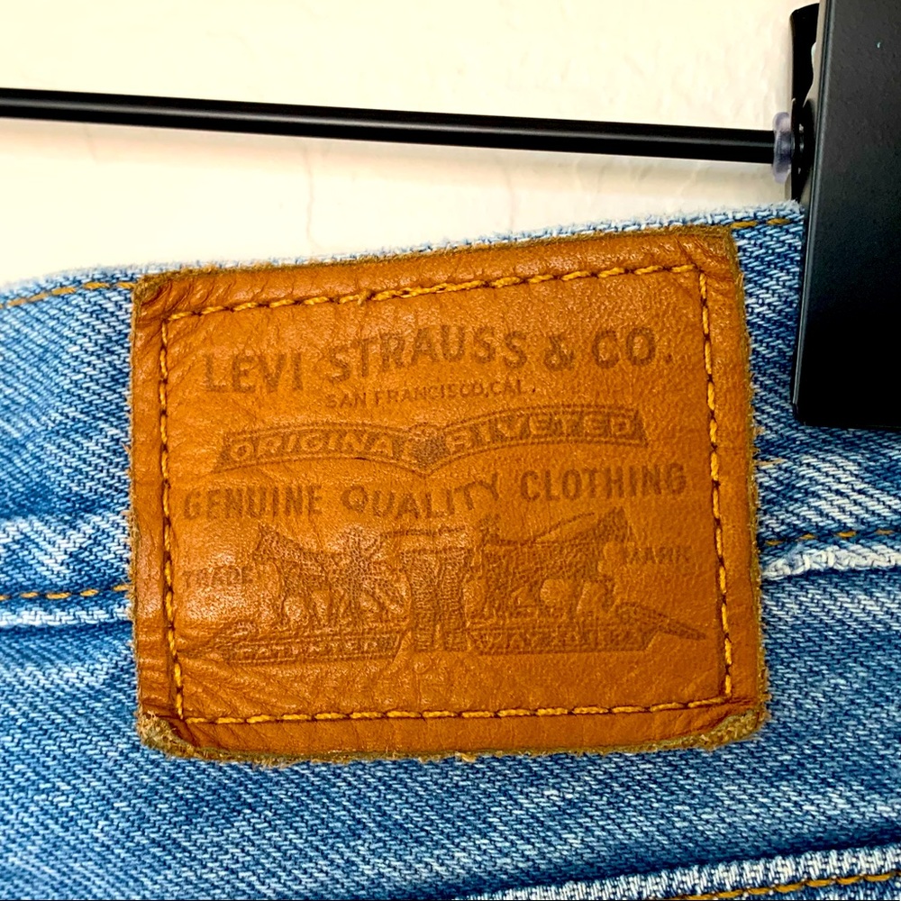 Levi’s Wedgie Straight leg. Size: 26. Excellent condition. You will ♥️ these!! - Picture 11 of 12